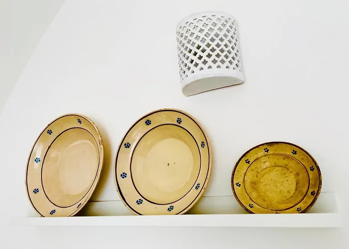 White Stone- La Nicchia