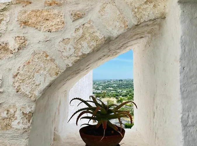 White Stone- La Nicchia *
