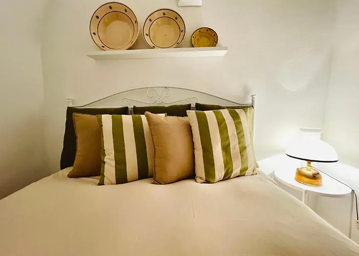 Daire White Stone- La Nicchia